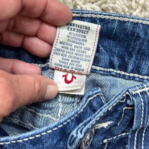 True Religion RN#112790 Low Rise Strait Leg Jeans size 28 - Picture 10 of 16